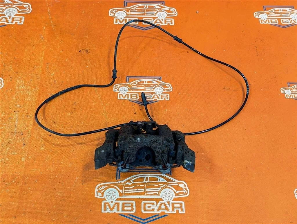 Суппорт задний правый Mercedes-Benz