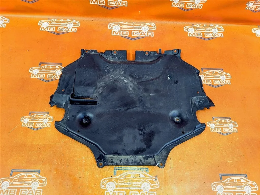 Защита двигателя Mercedes-Benz