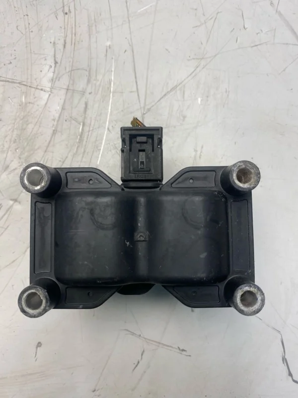 Катушка зажигания Ford Focus 2 1317972 HXDA