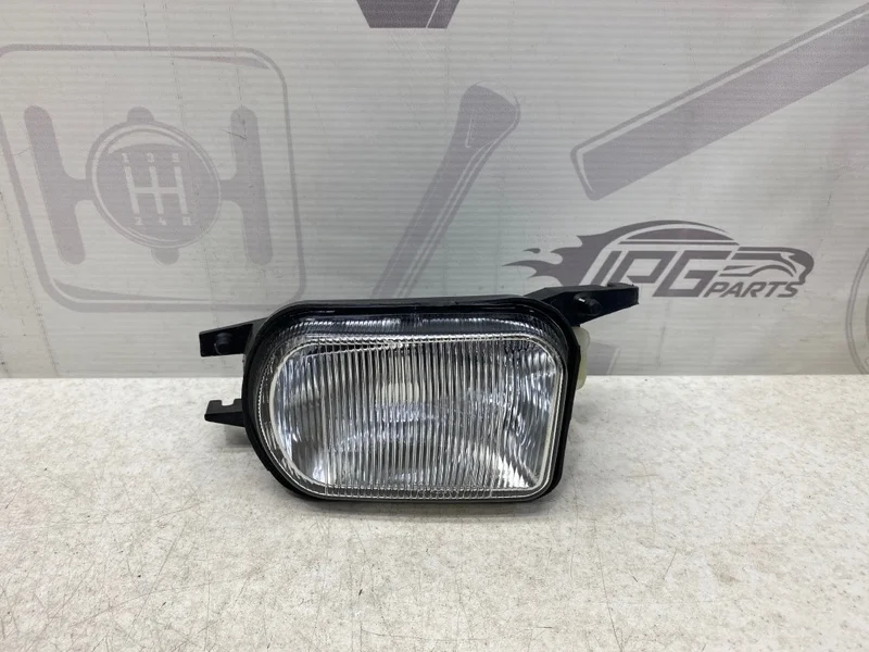 Птф правая Mercedes-benz W203