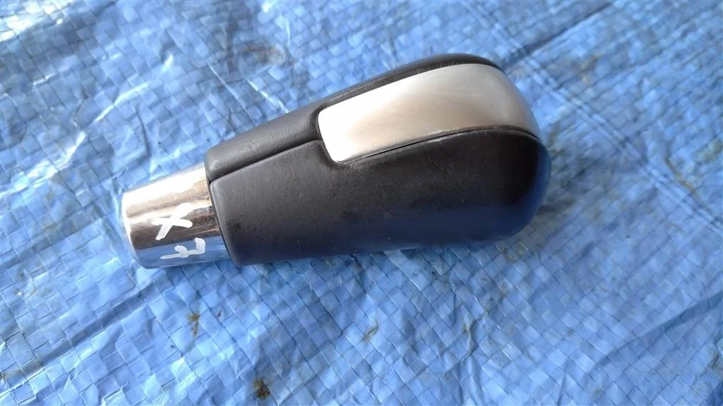 Б.у. рукоятка кпп MAZDA CX7 ER8 MAZDA CX7 ER8