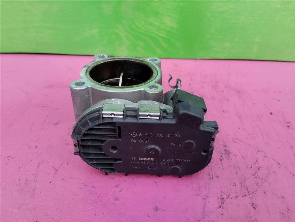 Дроссель MB W164 W166 W204 W212 W906 3,0 OM642.940