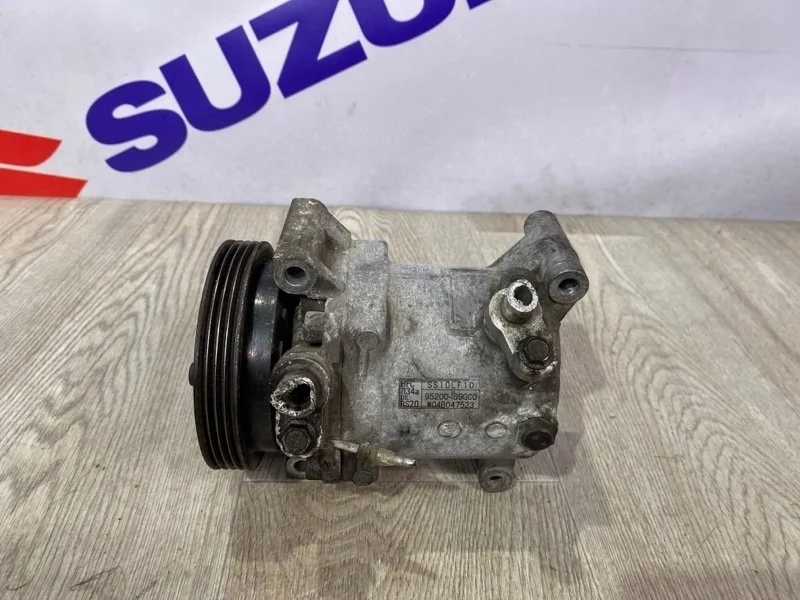 Компрессор кондиционера SUZUKI WAGON R+ 2001