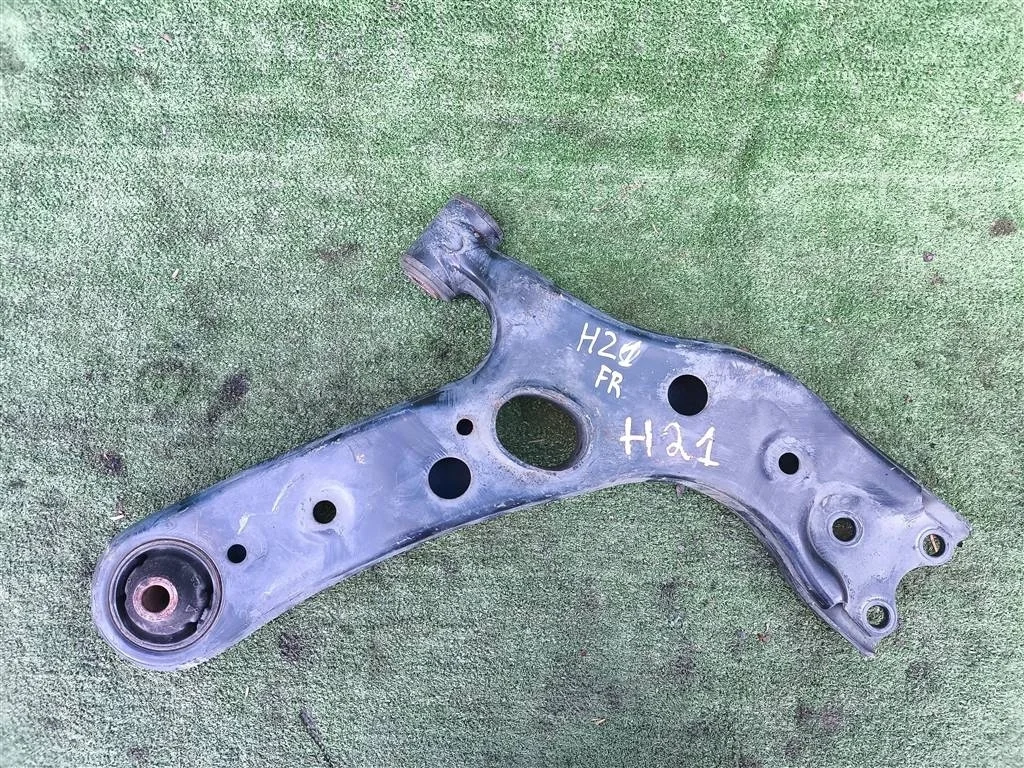 Б.у. рычаг TOYOTA ALPHARD H20 TOYOTA ALPHARD H20