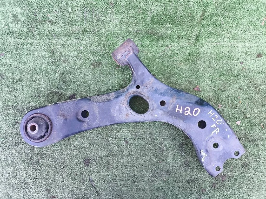 Б.у. рычаг TOYOTA VILLEFIRE H20 TOYOTA VILLEFIRE H20