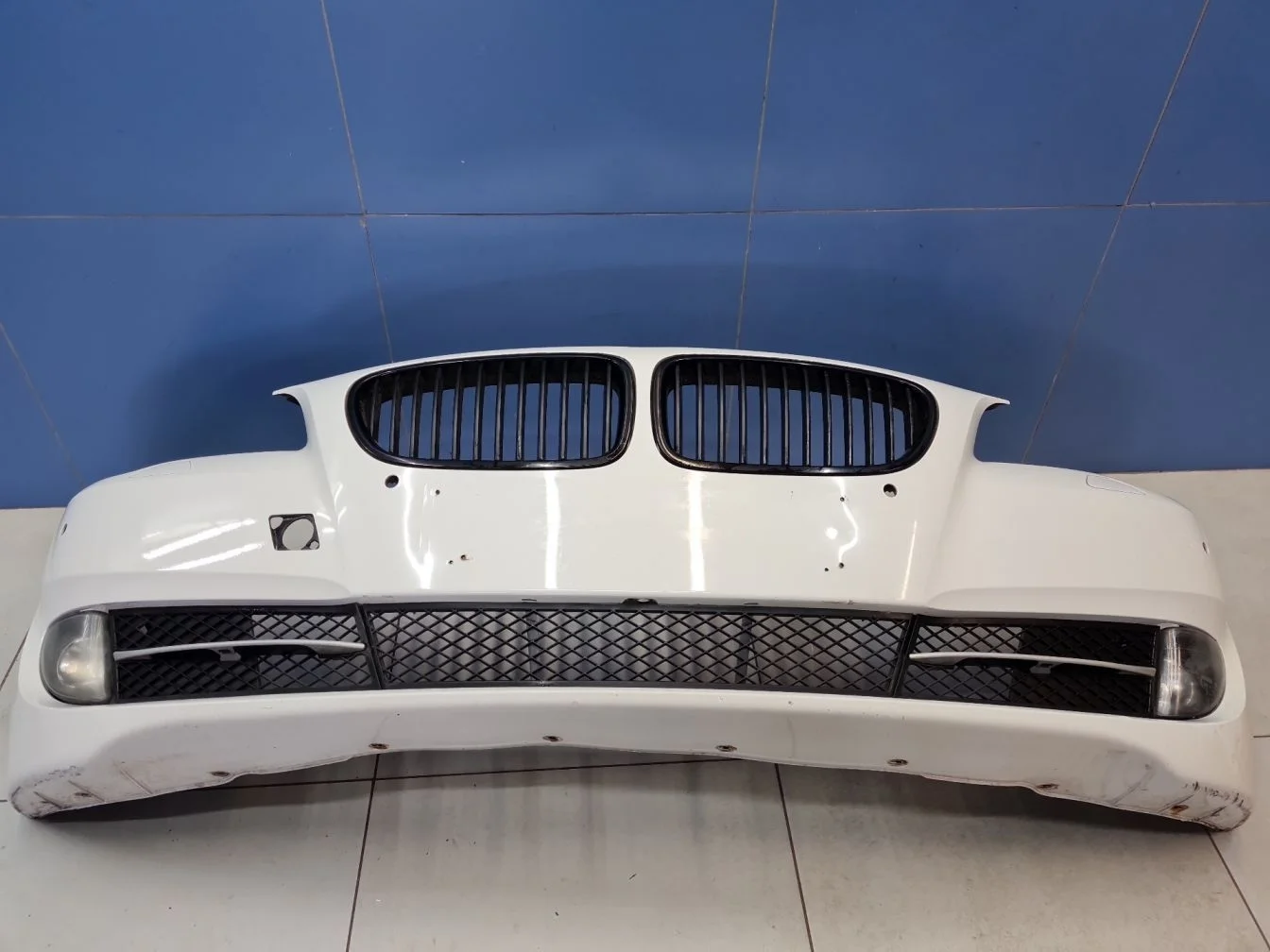 Бампер передний для BMW 5 F10 2009-2017