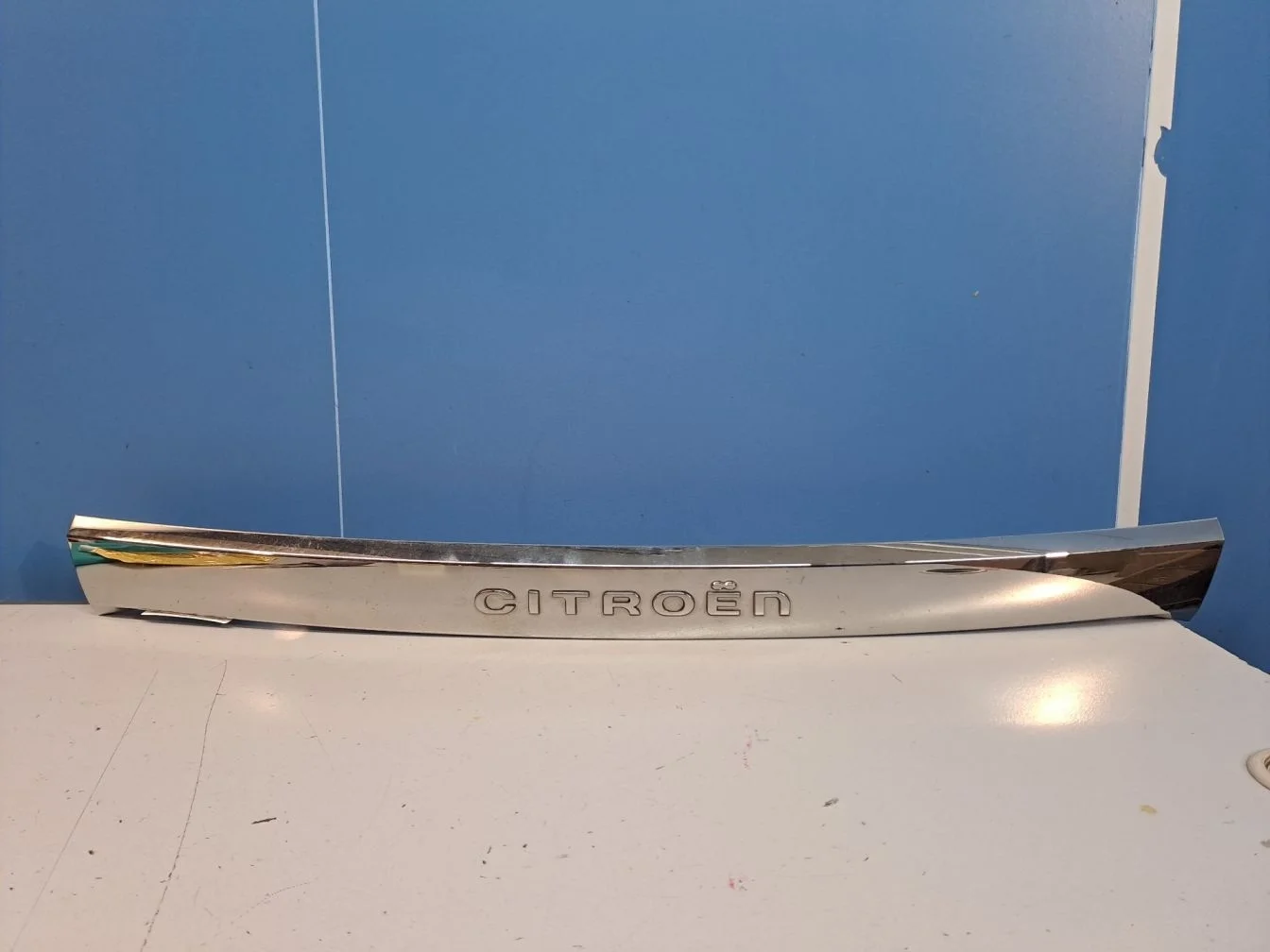 Накладка крышки багажника для Citroen C4 2010-