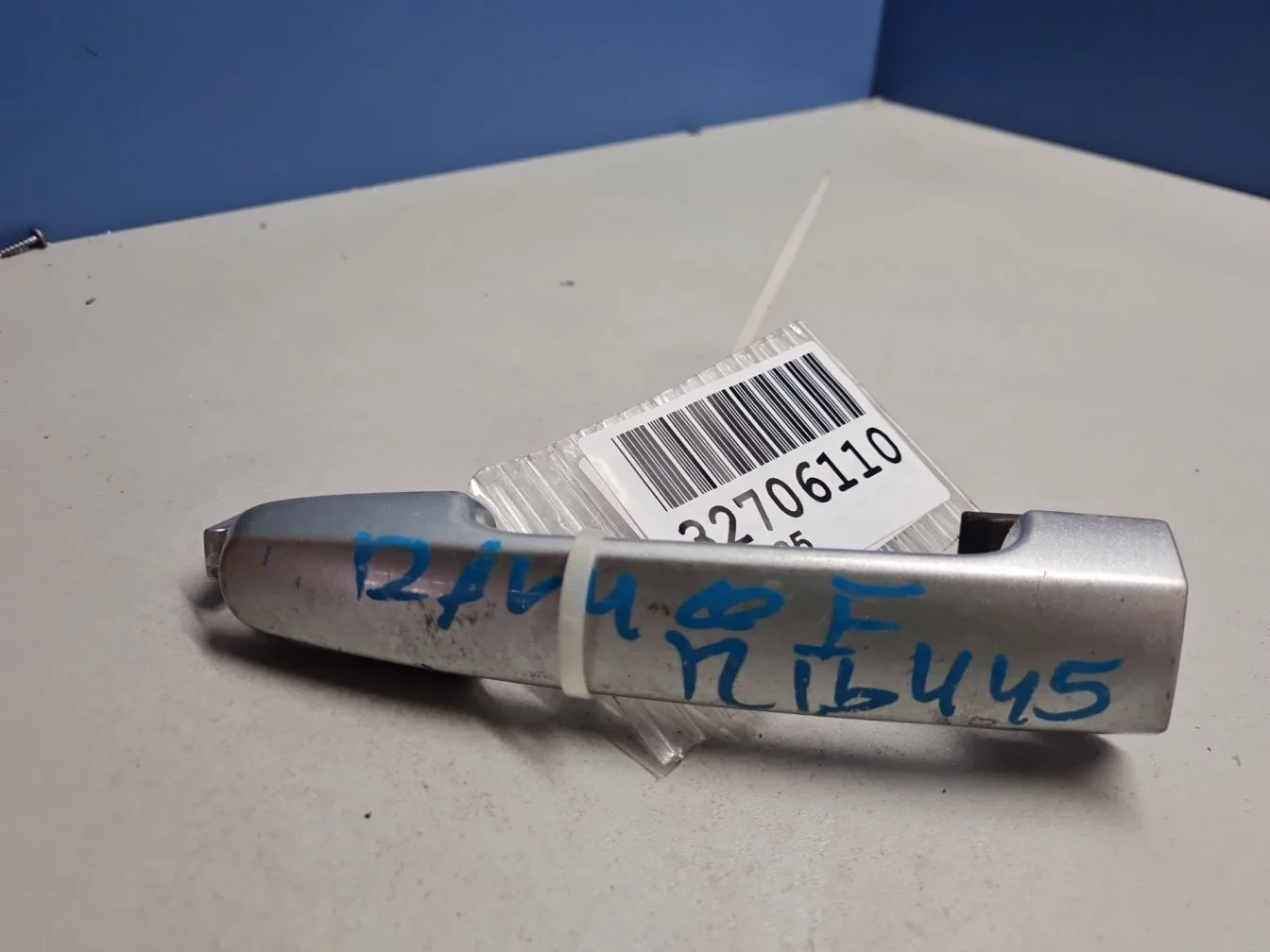 Ручка двери нaружная для Toyota RAV 4 2005-2013