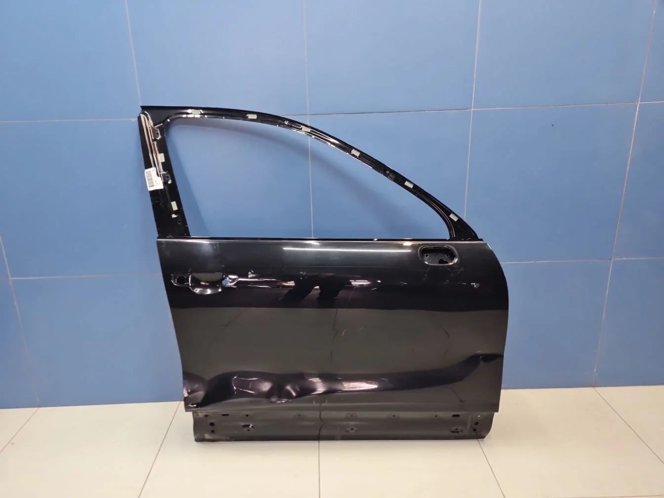 Дверь правая передняя для Volkswagen Touareg 2010-2018