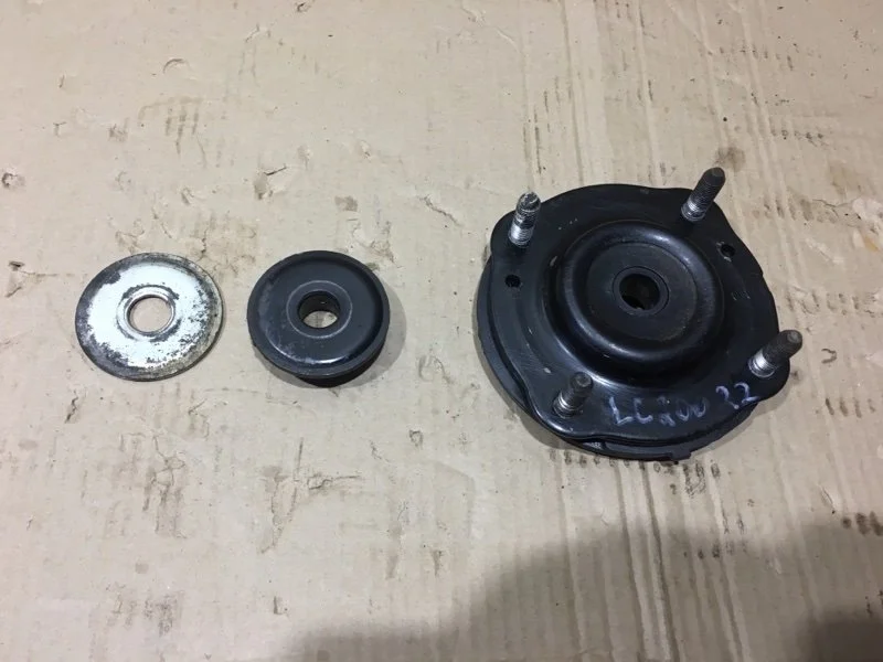 Опора амортизатора передняя Toyota Land Cruiser 2011 4860960070 URJ200 1VD-FTV 4.5