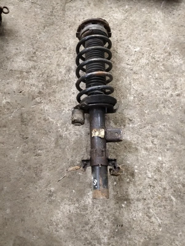 Амортизатор задний левый Land Rover Freelander Ii (2006-2014) 2010 LR005573 2.2 D 224DT