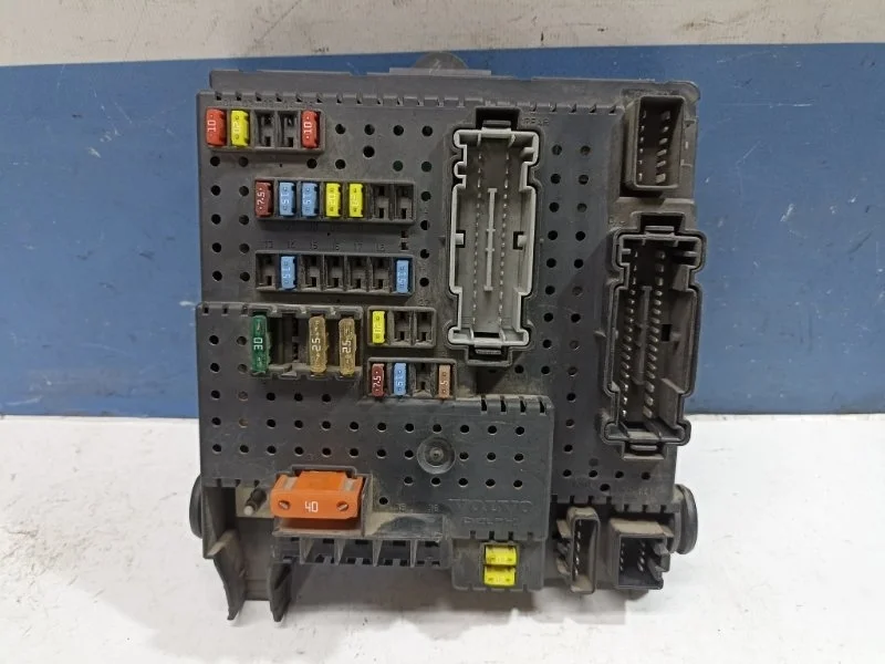Блок предохранителей салонный Volvo S60 2008 30786646 1 ПОКОЛЕНИЕ 2.4 B5244S