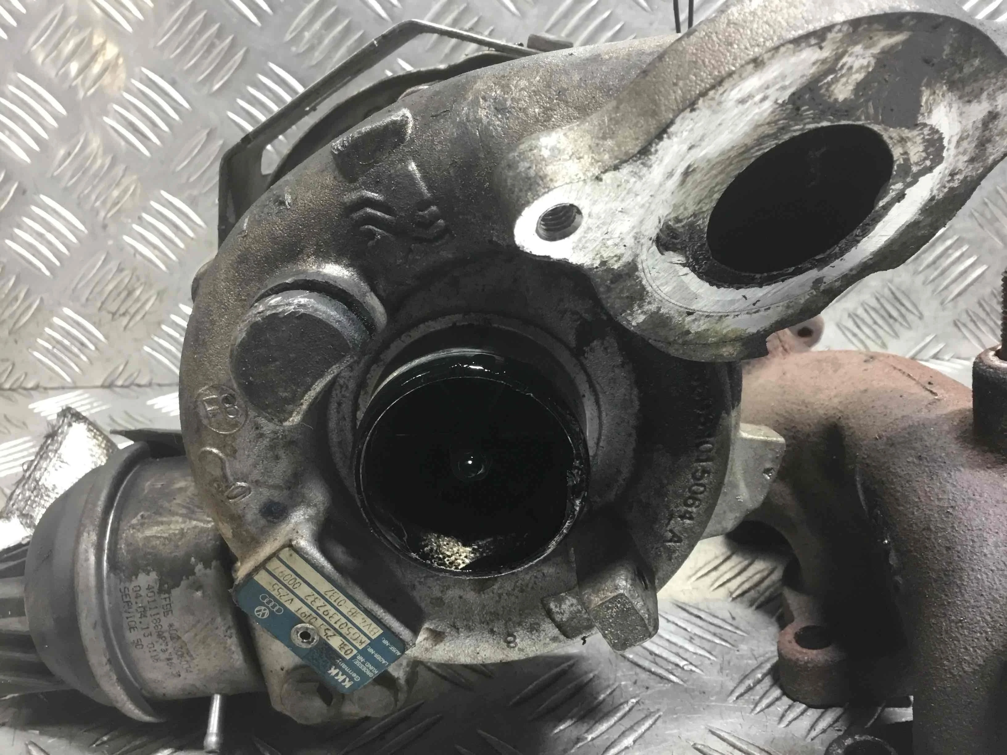 Турбина Volkswagen Golf 5 поколение (2004-2009) дизель 2.0 TDI DSG Х/б