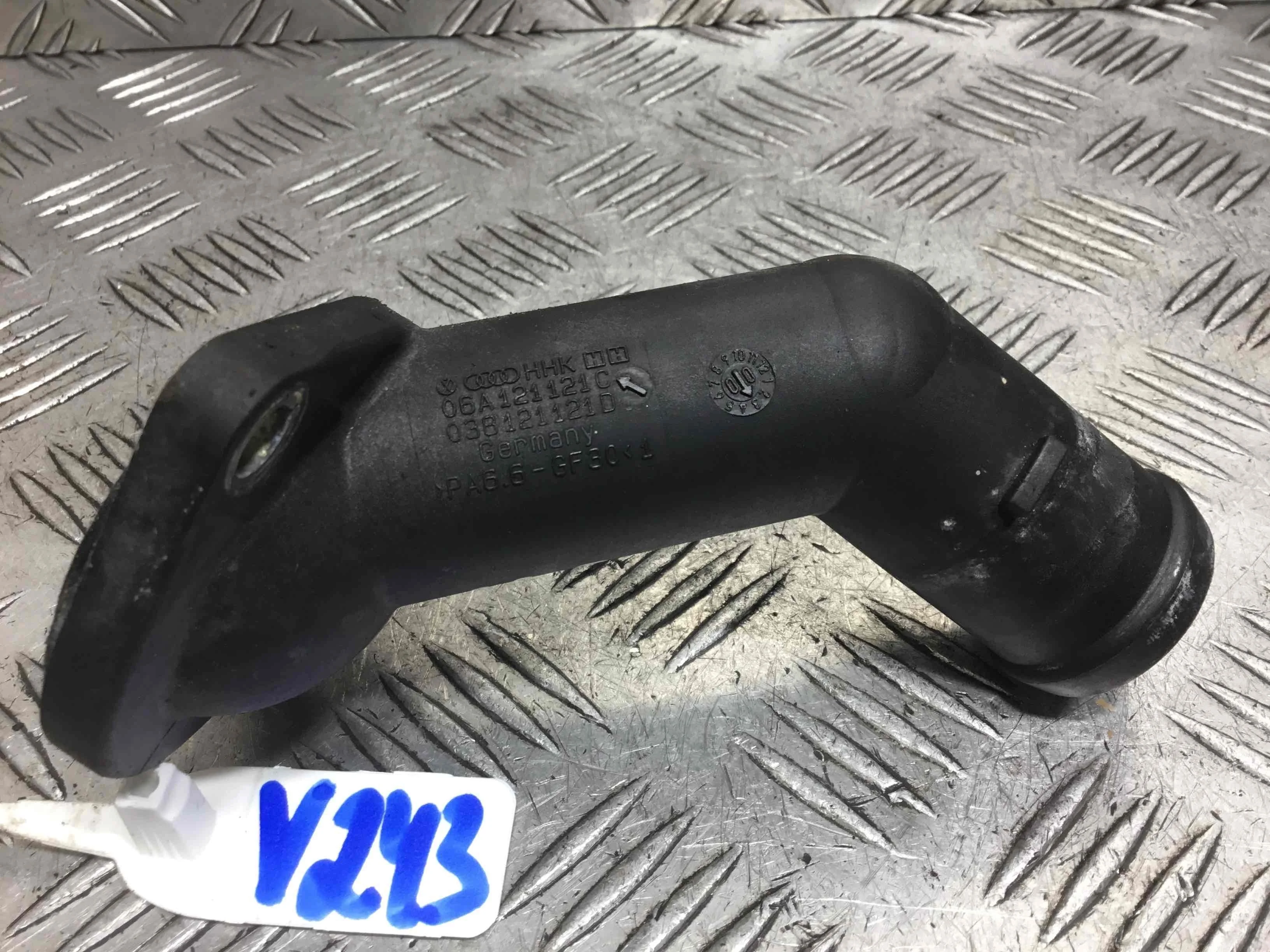 Корпус термостата SEAT Toledo 2 поколение (1998-2004) бензин 1.6 i Механика Седан