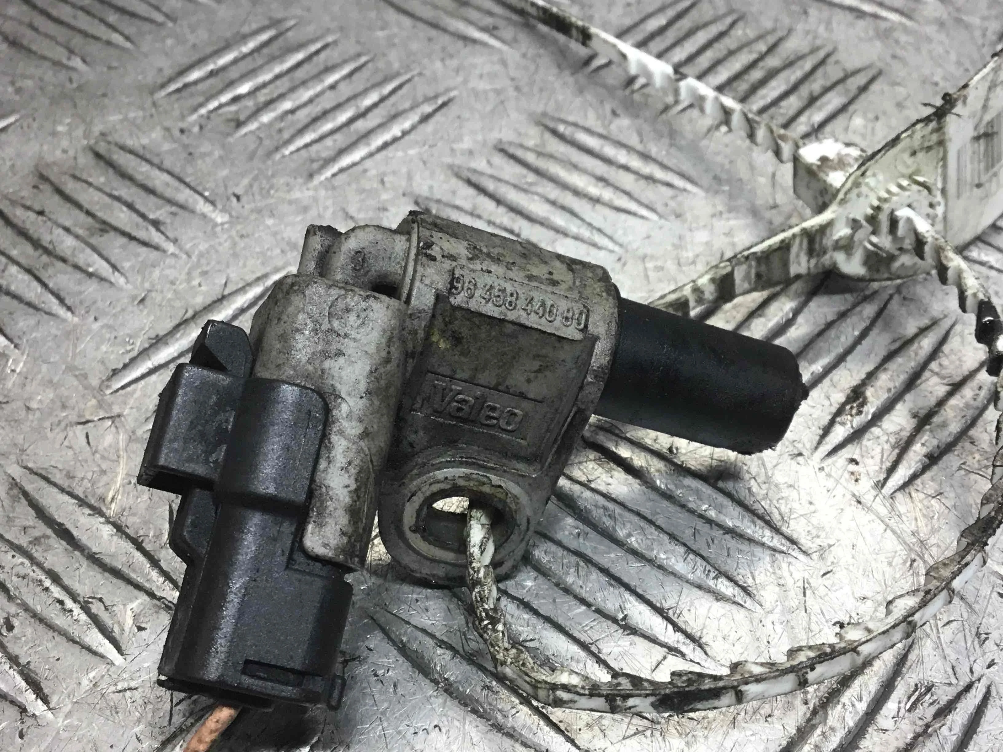 Датчик распредвала Suzuki SX4 1 поколение (2006-2014) дизель 1.6 HDi Механика Х/б