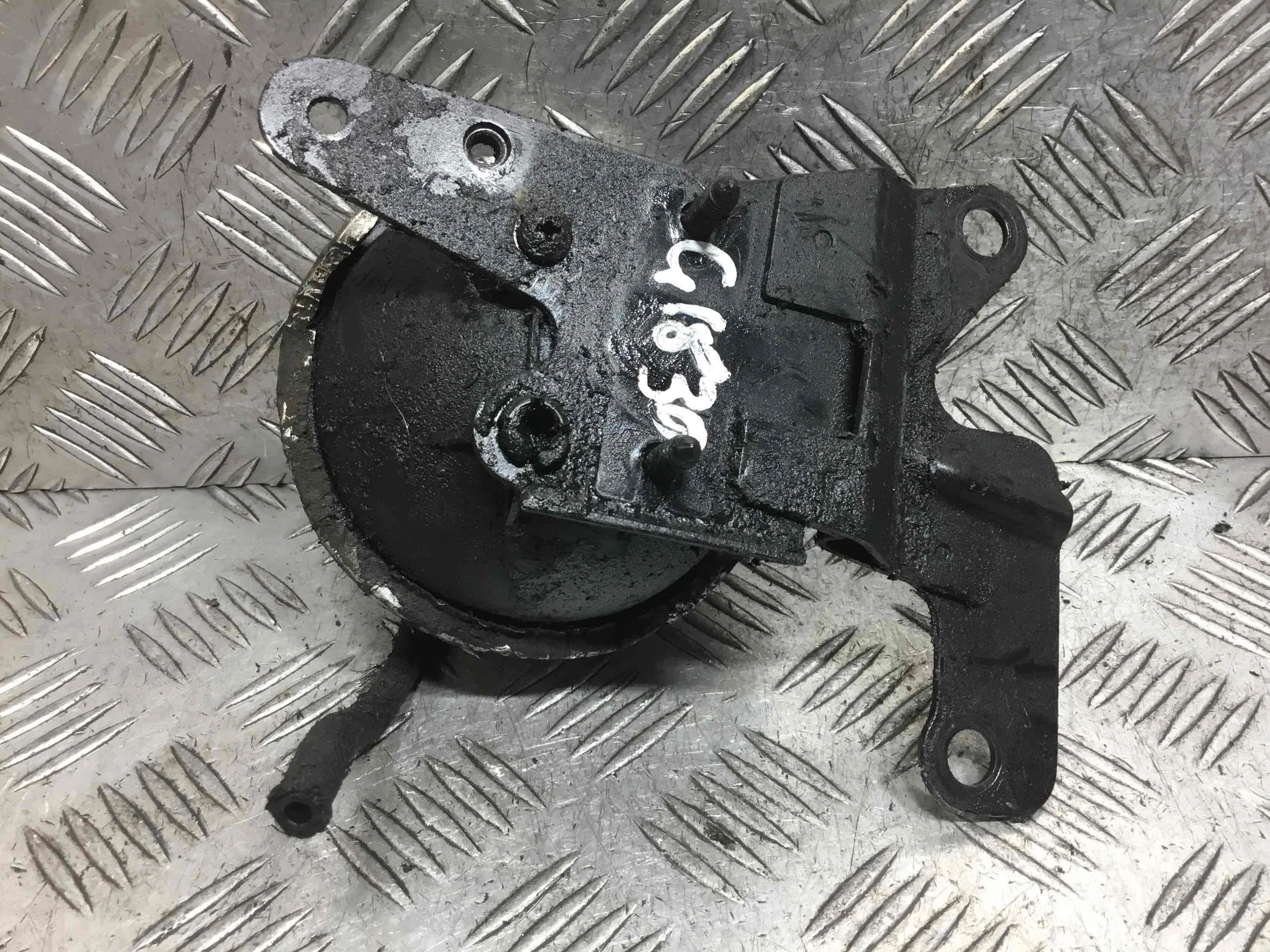 Вакуумный ресивер Volkswagen Passat B5+ [рестайлинг] (2000-2005) дизель 1.9 TDI Механика Универсал