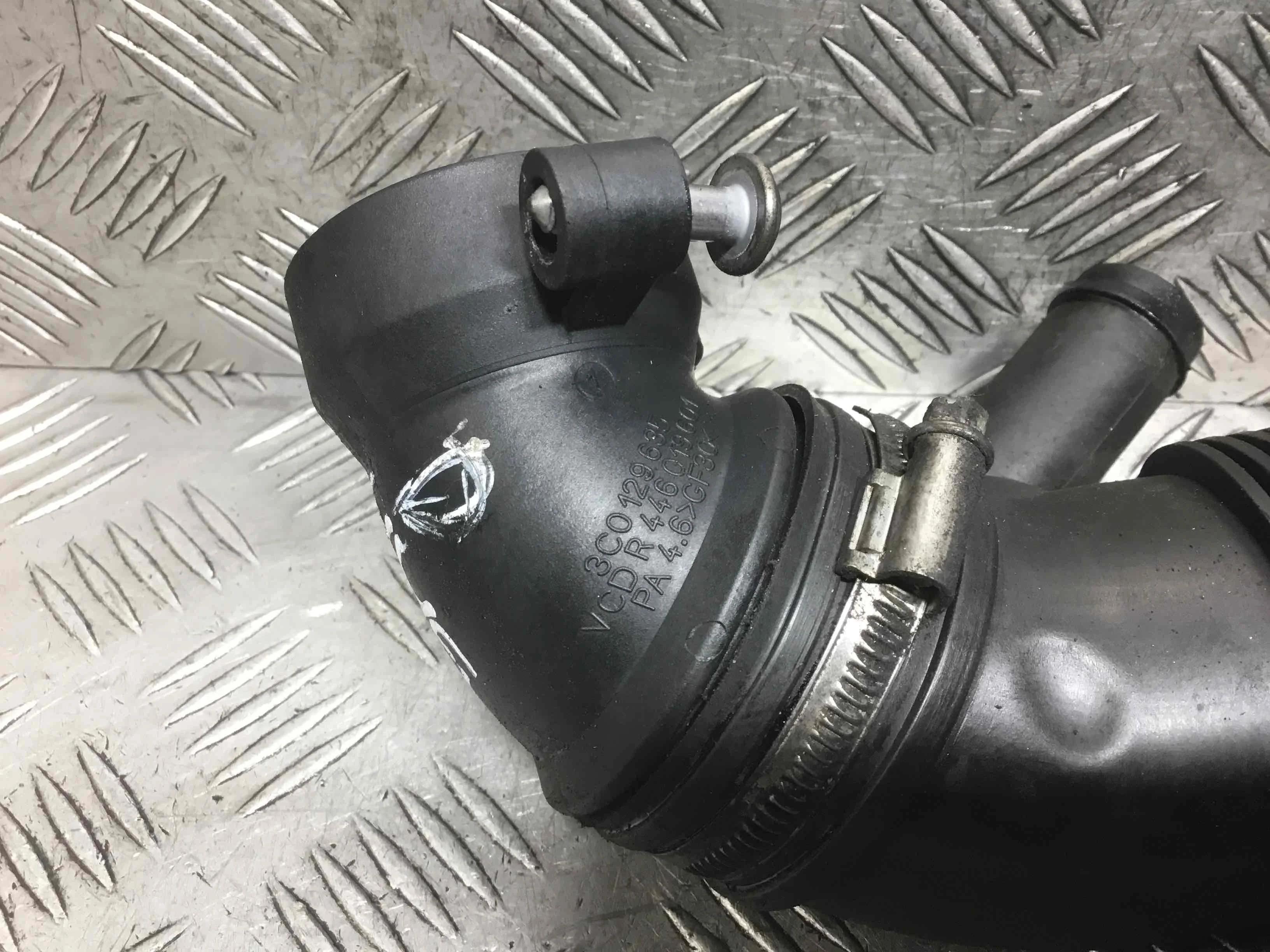 Фланец турбины Volkswagen Golf 5 поколение (2004-2009) дизель 2.0 TDI DSG Х/б