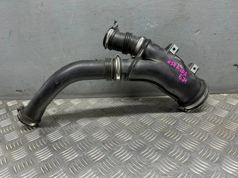 Патрубок воздушного фильтра BMW X6 E71