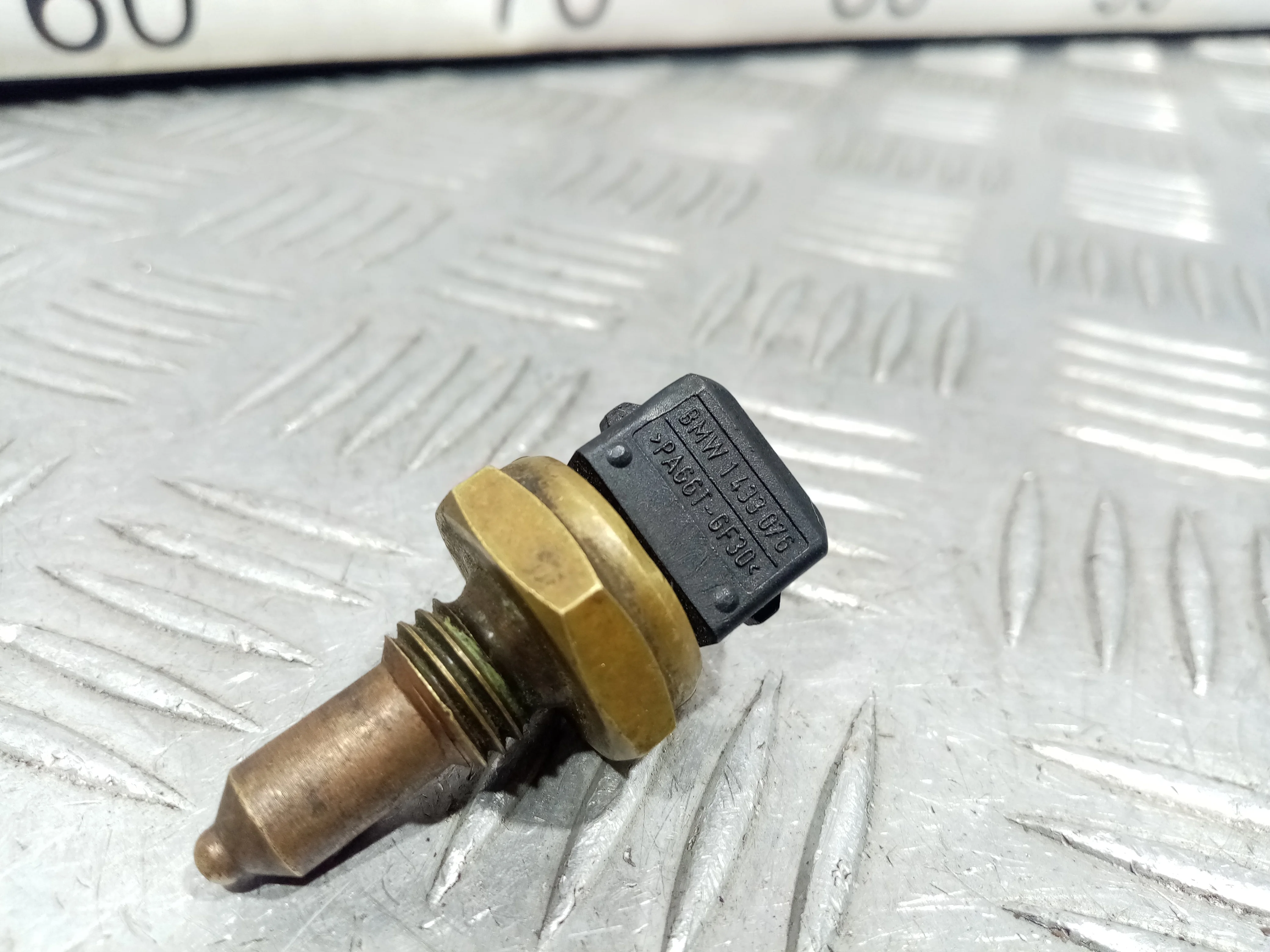 [Б/У] Датчик температуры [Код: 00382916 ]