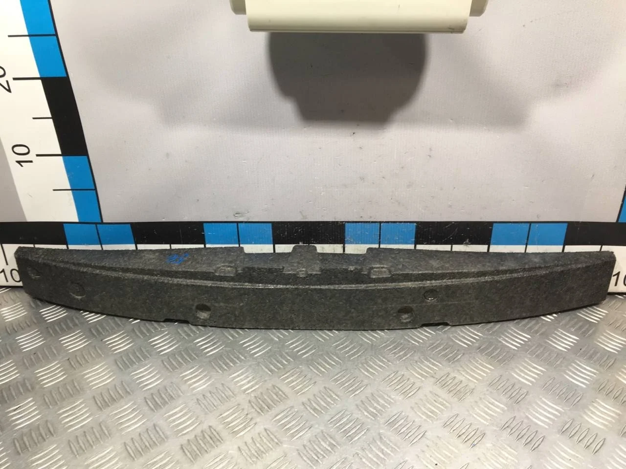 [Б/У] Наполнитель переднего бампера Corsa D [Код: 00596898 ]