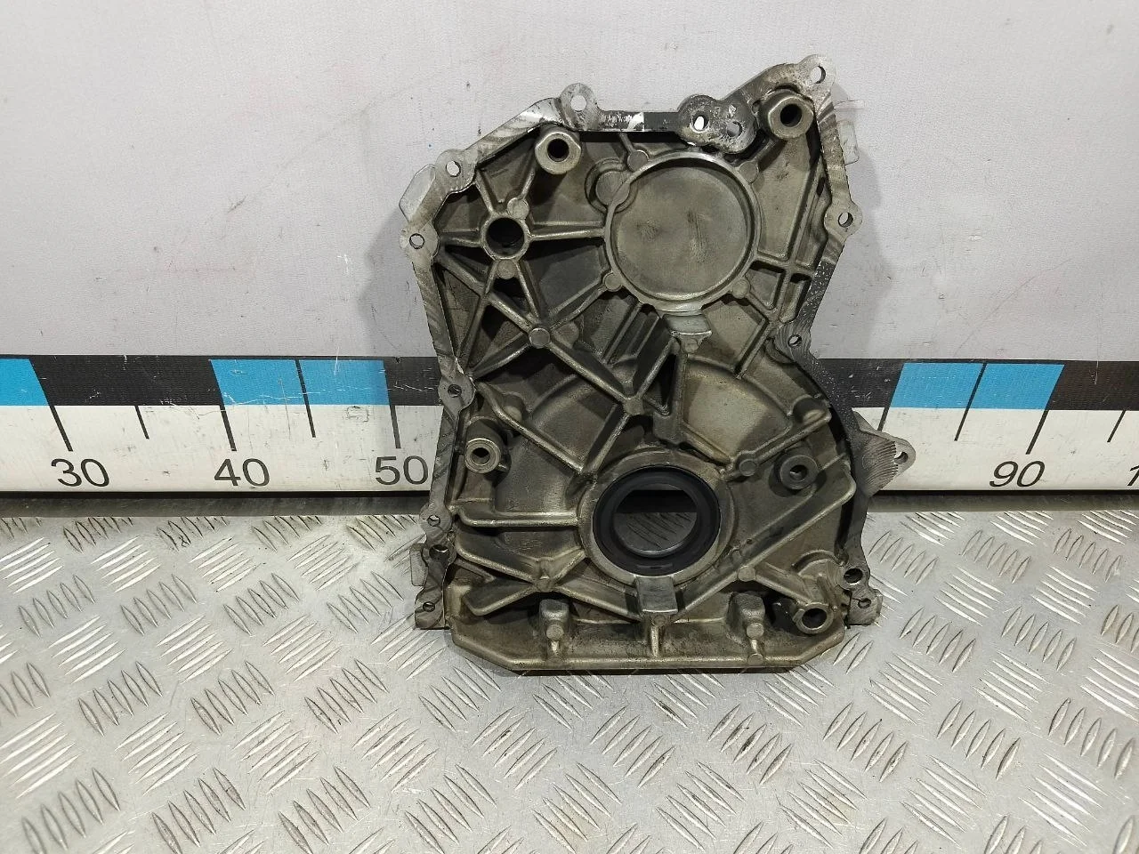 [Б/У] Крышка двигателя передняя [Код: 00600501 ]