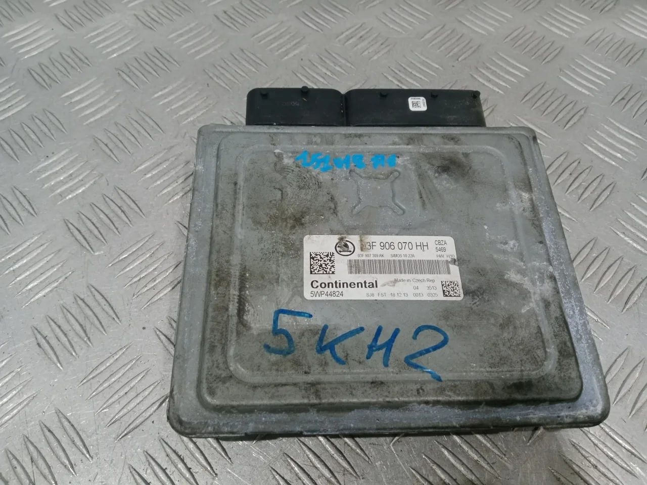 [Б/У] Блок управления двигателем [Код: 00595886 ]