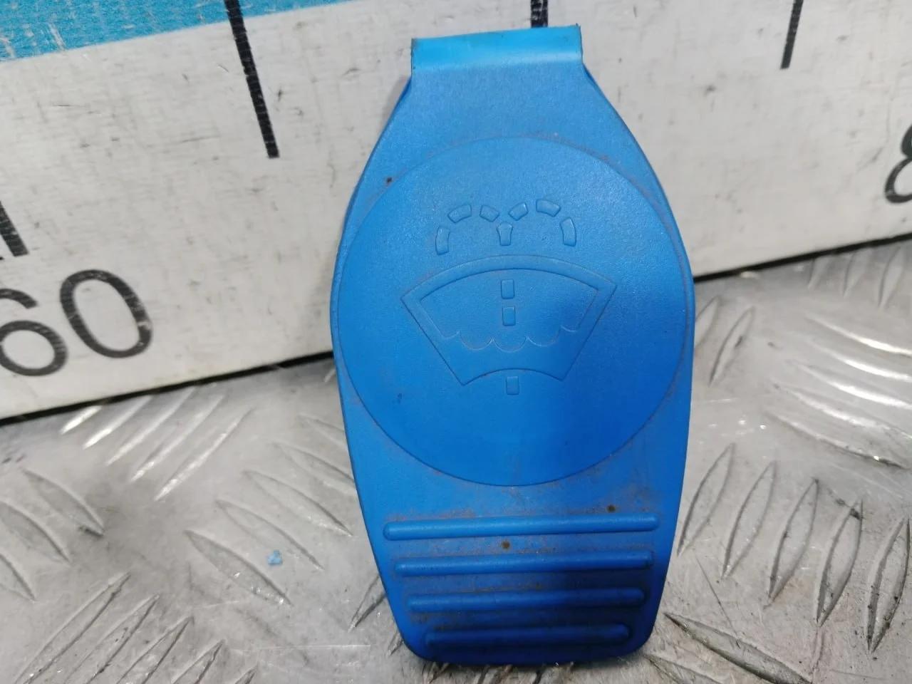 [Б/У] Крышка бачка омывателя VAG [Код: 00597271 ]