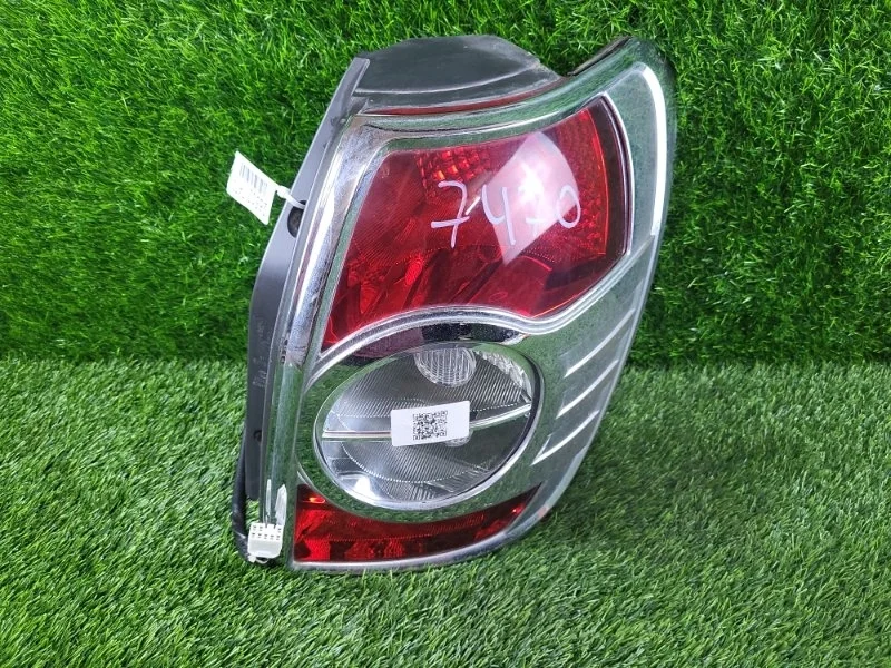 Фонарь задний Chevrolet Captiva 2011 20946136 C140 LE5, правый