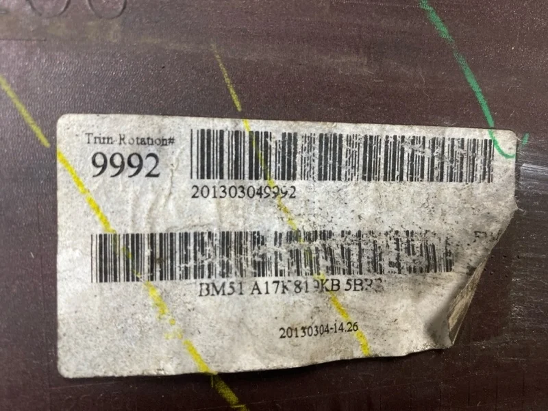 Бампер Ford Focus 3 2013 1719340 CB8 MGDA, передний