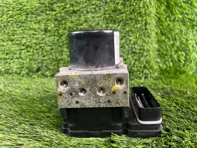 Блок ABS Volkswagen Passat 2008 20946171 B6 VARIANT BZB 1.8T