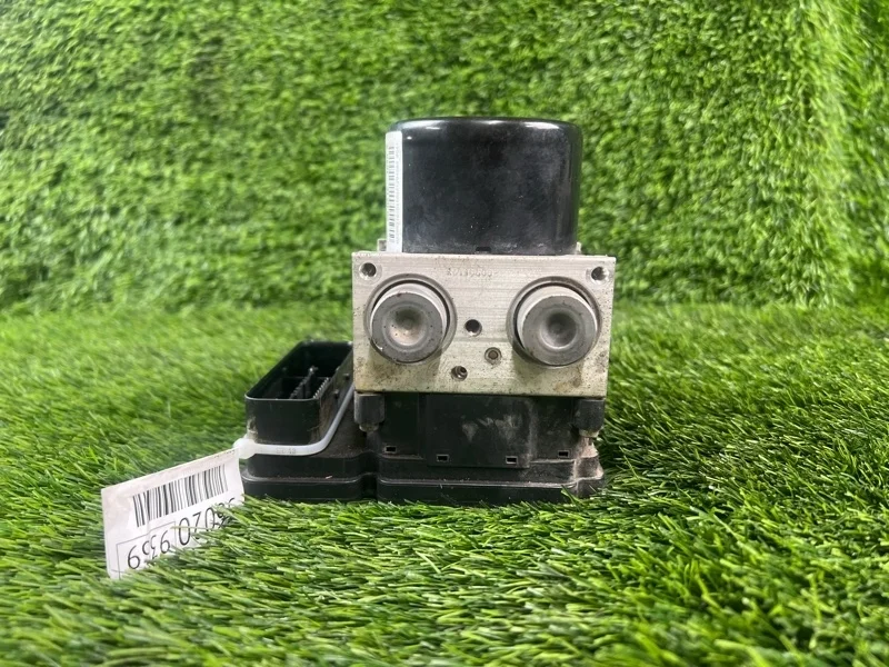 Блок ABS Volkswagen Passat 2008 20946171 B6 VARIANT BZB 1.8T