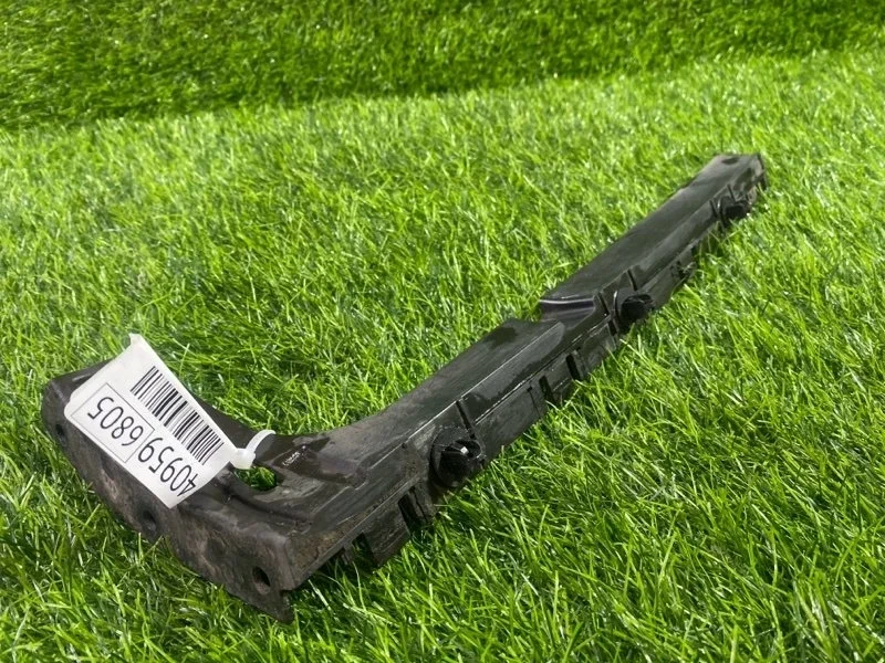 Кронштейн крепления бампера Audi A8 2013 4H0807453B D4 CEU 4.0T, задний левый