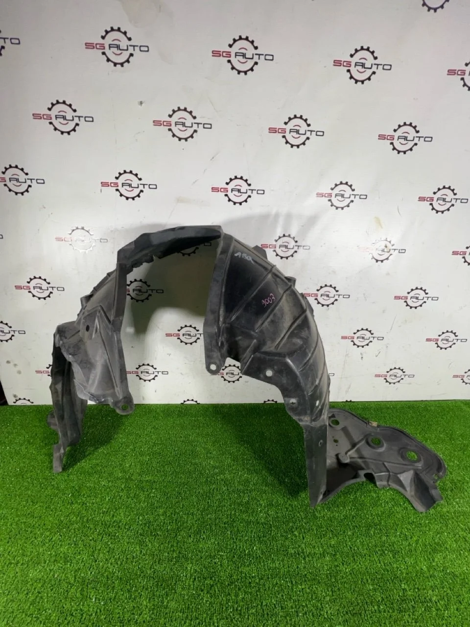 Подкрылок Nissan X-Trail 2008 NT31