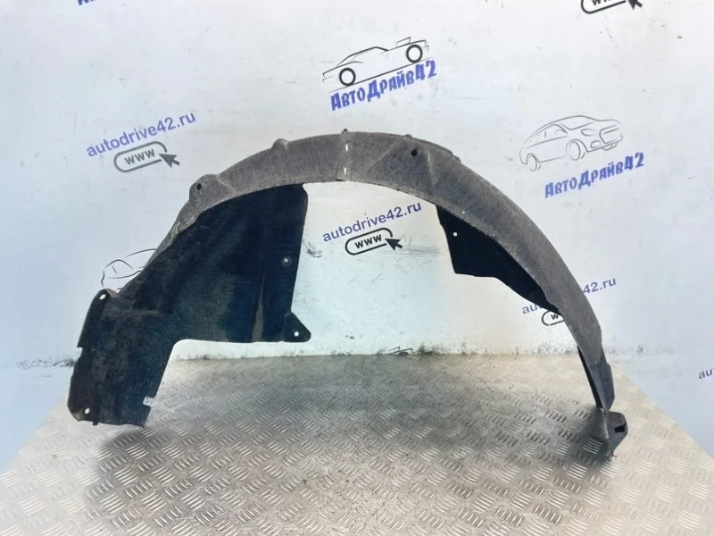подкрылок Ford Focus 2011 CB8 IQDB