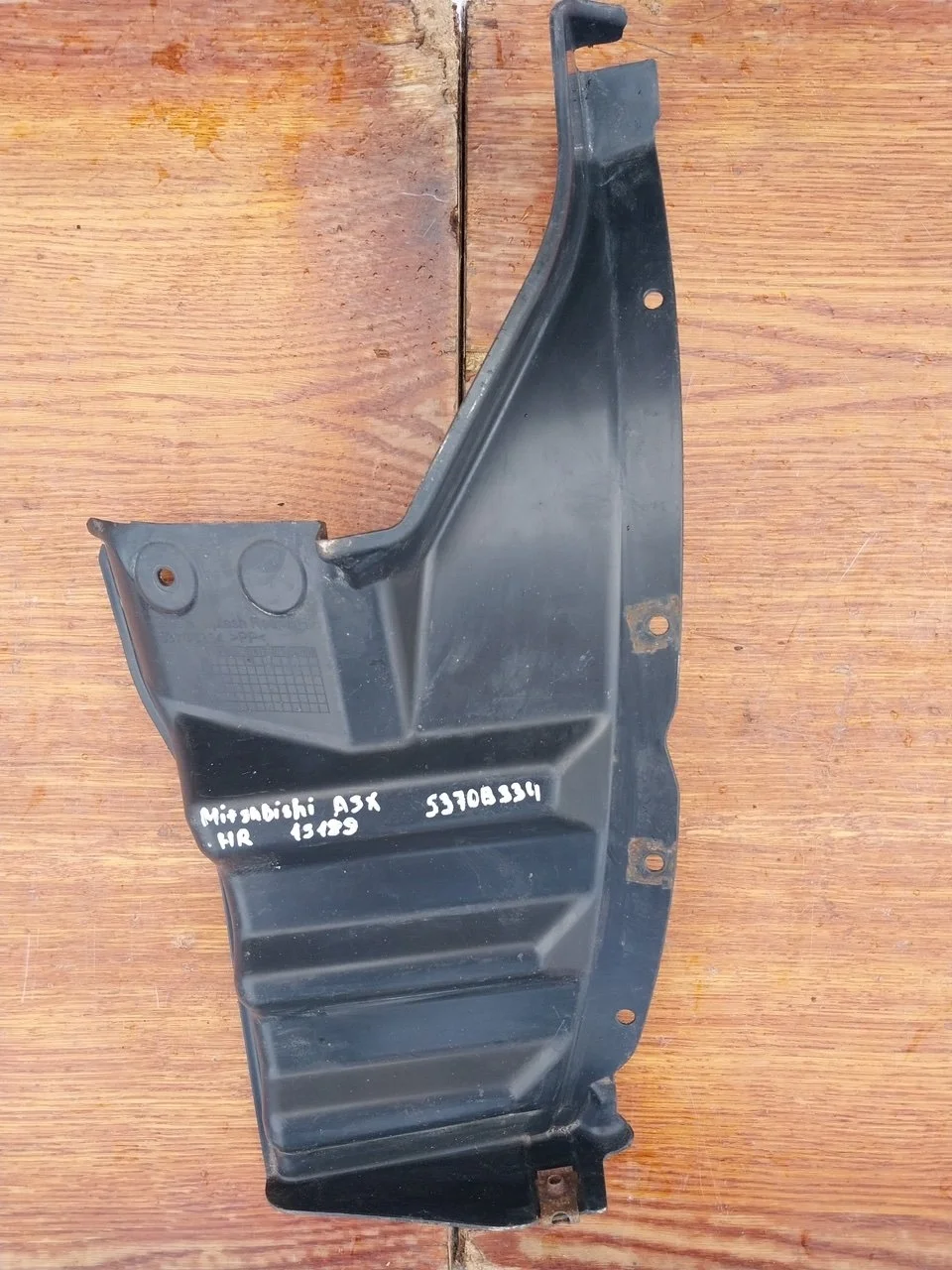 Подкрылок Mitsubishi ASX 2011 5370B334 GA1W 4A92, задний правый