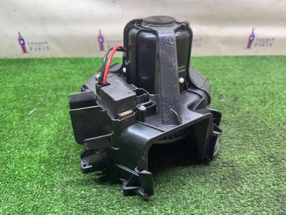 Моторчик печки BMW F10