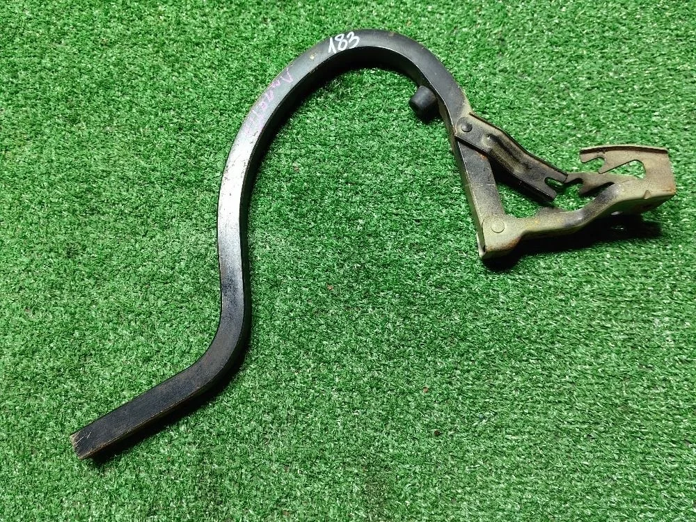 Петля багажника правая Chevrolet Lacetti