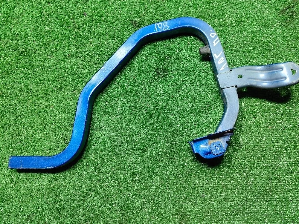 Петля крышки левая багажника Renault Logan 1