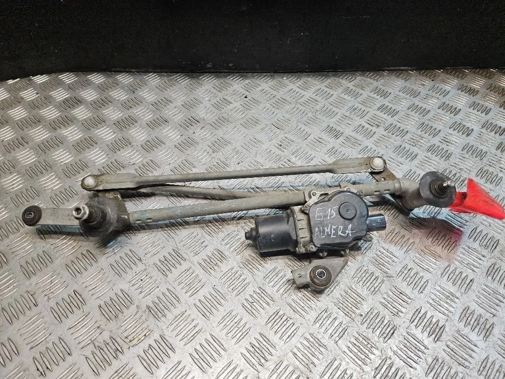 Трапеция стеклоочистителей голая Nissan Almera G15