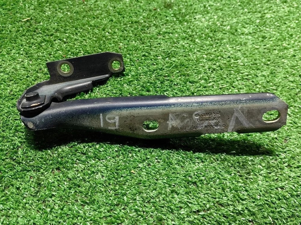 Петля капота левая для Audi A6 C5