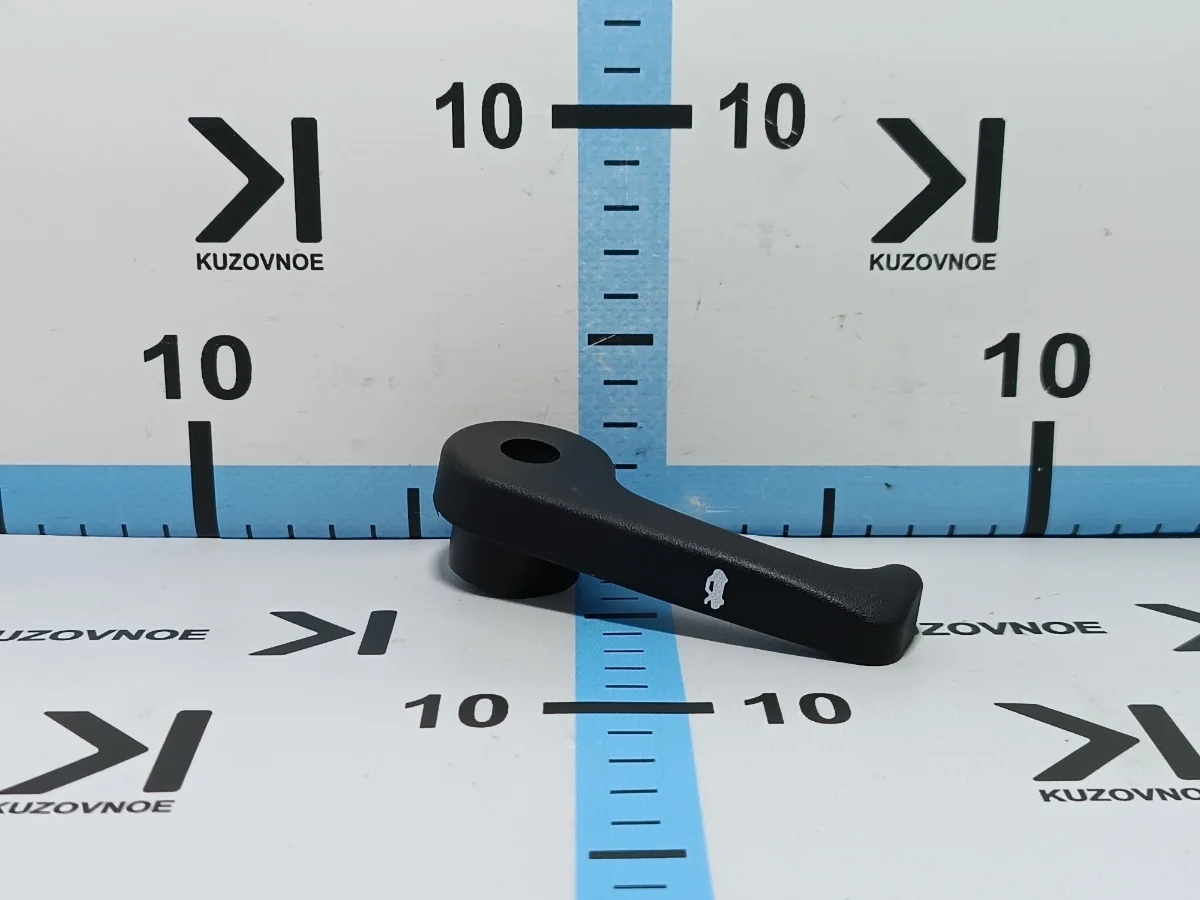 Ручка открывания капота Hyundai Santa Fe 2018 TM