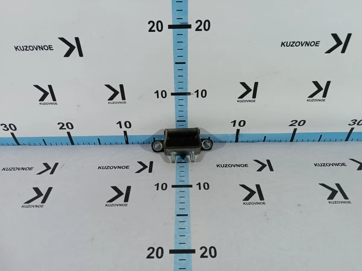 Петля крышки багажника Hyundai Palisade 2019 LX2