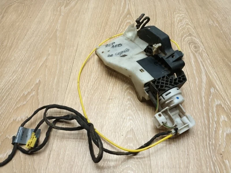 Замок боковой двери без доводчика Mercedes W220