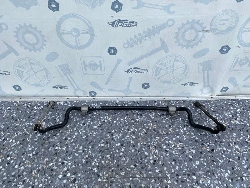 Стабилизатор передний Mercedes-benz 2013 W212