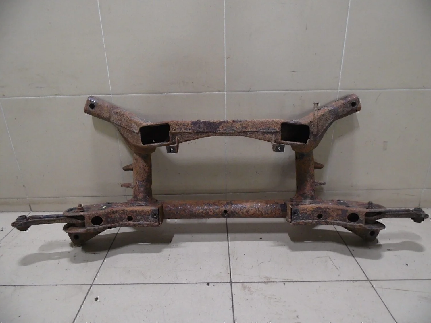 Балка задняя ASX 2010-2016