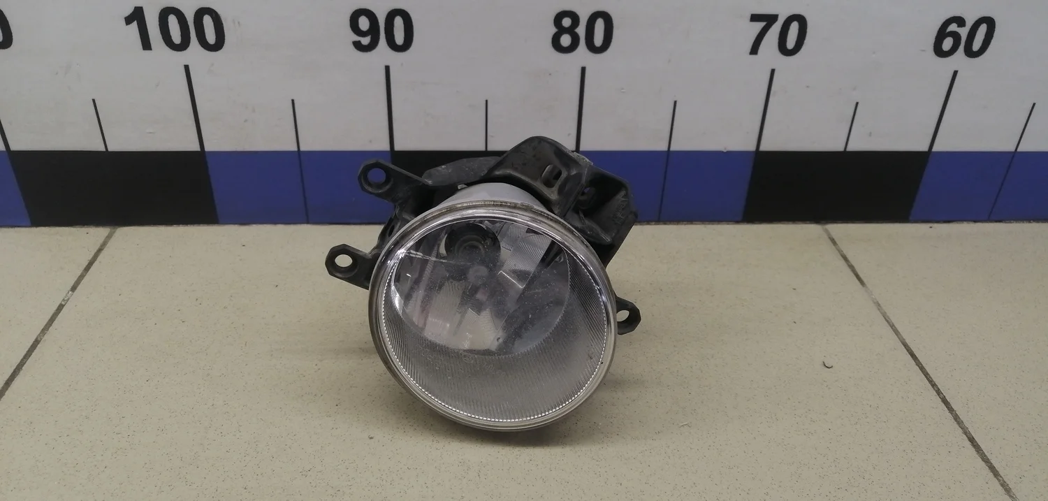 Фара противотуманная левая RAV 4 2013-2019