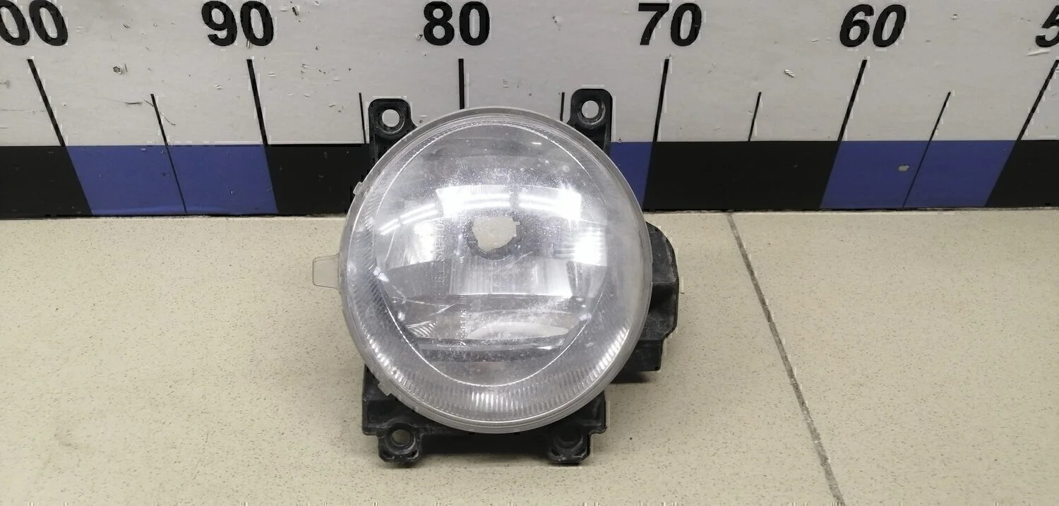 Фара противотуманная левая RAV 4 2013-2019