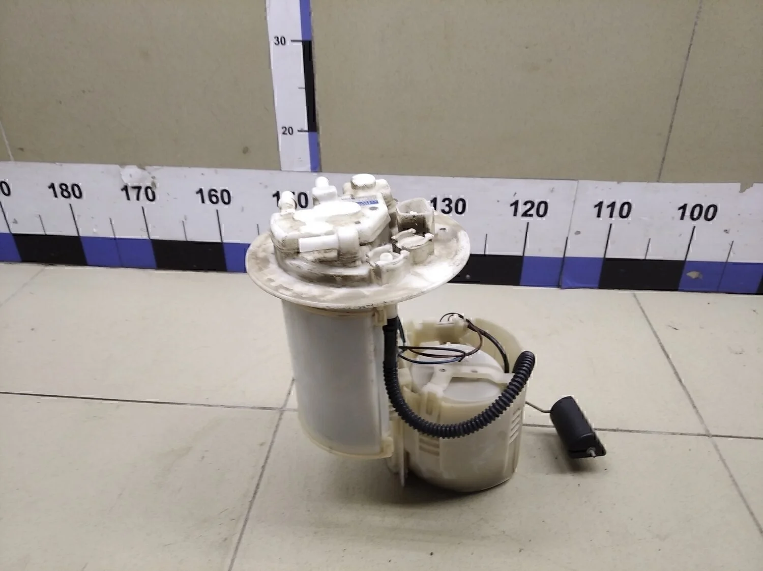 Насос топливный электрический Camry XV40 2006-2011