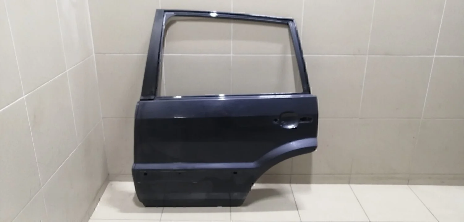 Дверь задняя левая Fusion 2002-2012