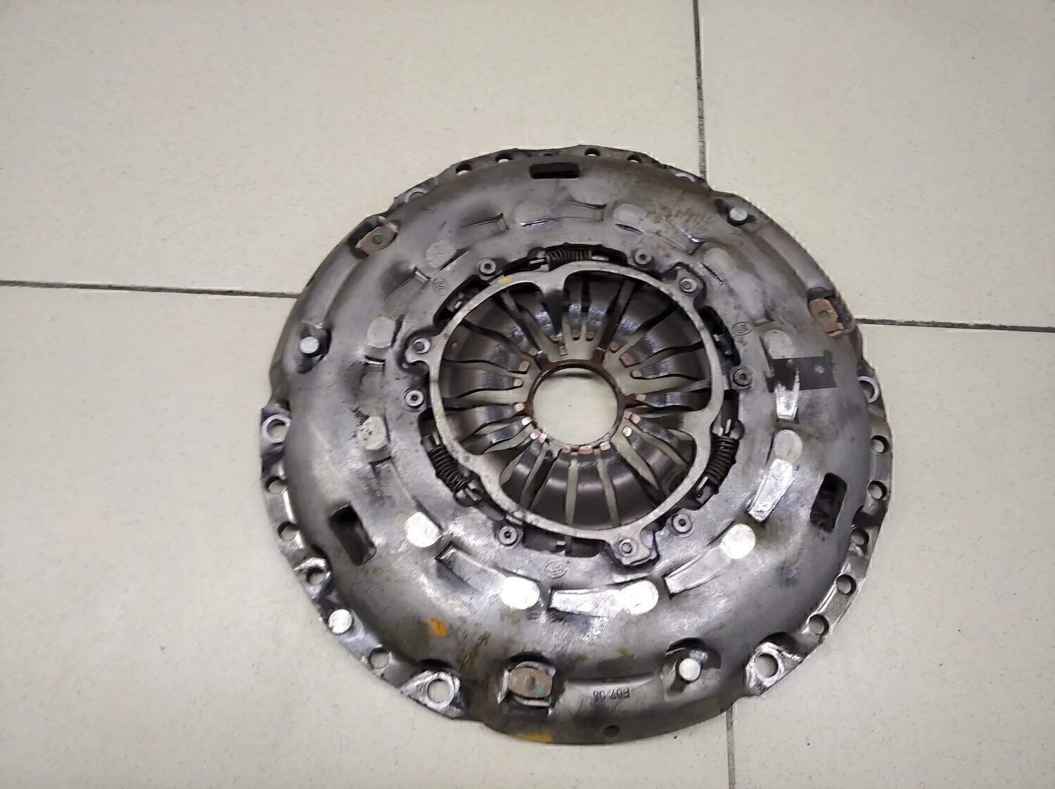 Корзина сцепления Kuga 2008-2012